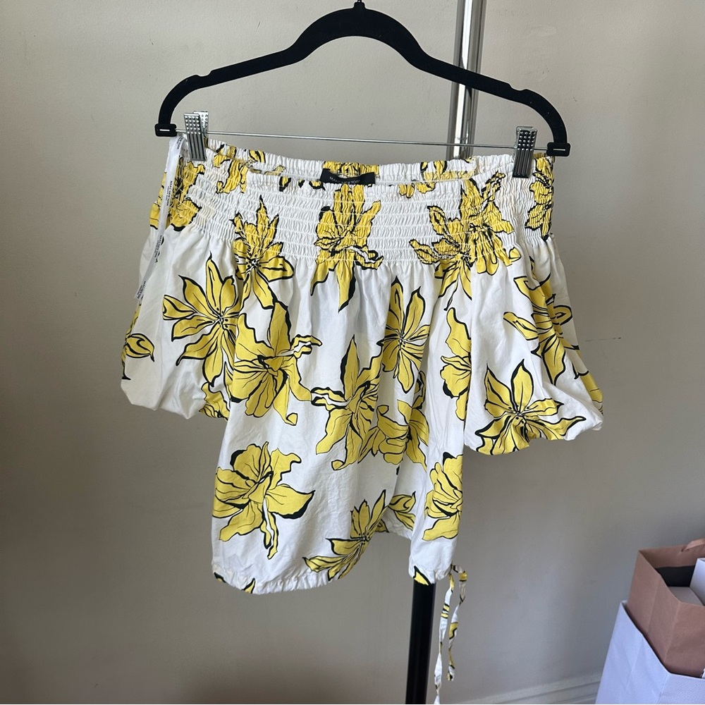 NWT Marc NY Floral Off Shoulder Blouse